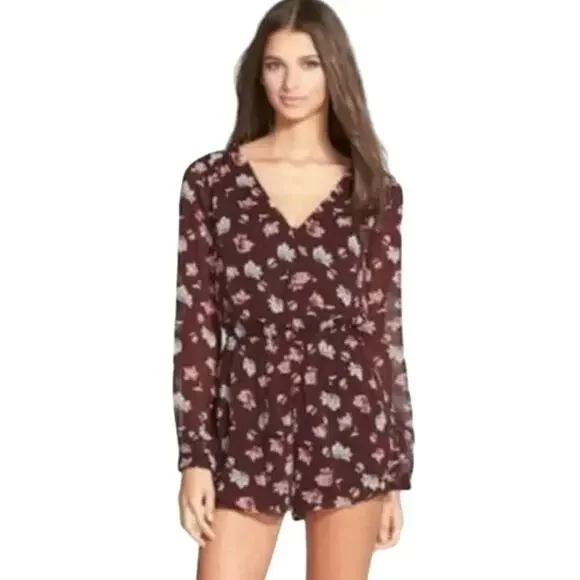 3 FOR $35! 📦 ASTR x Revolve Burgundy Long Sleeve Floral Romper Sz. S - Picture 2 of 6